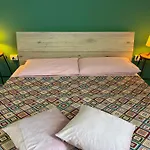 Assaje Guestroom Frühstückspension Olbia