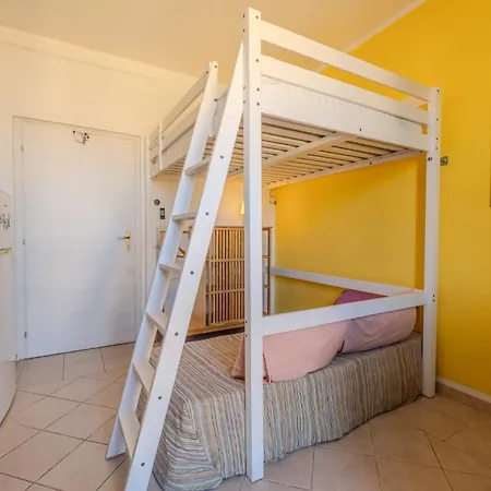 Assaje Guestroom Frühstückspension