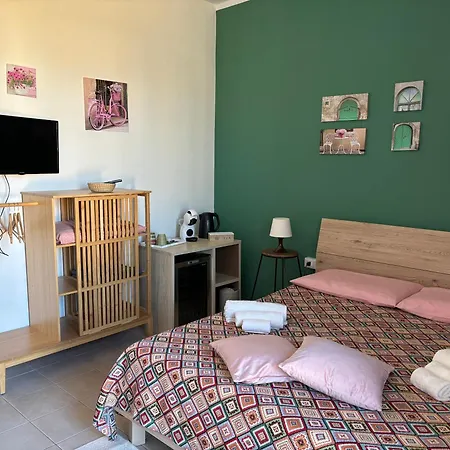 Couette-café Assajè Guestroom Olbia