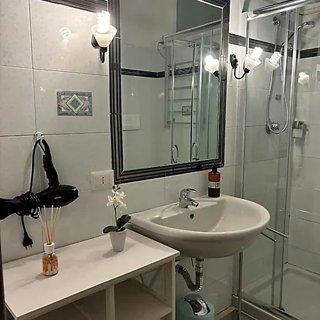 Assaje Guestroom 3* Ольбия