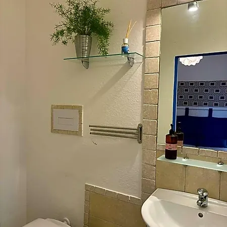 Assaje Guestroom Ольбия