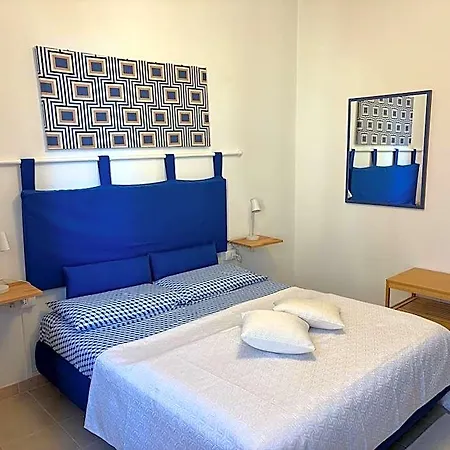 Assaje Guestroom Ольбия